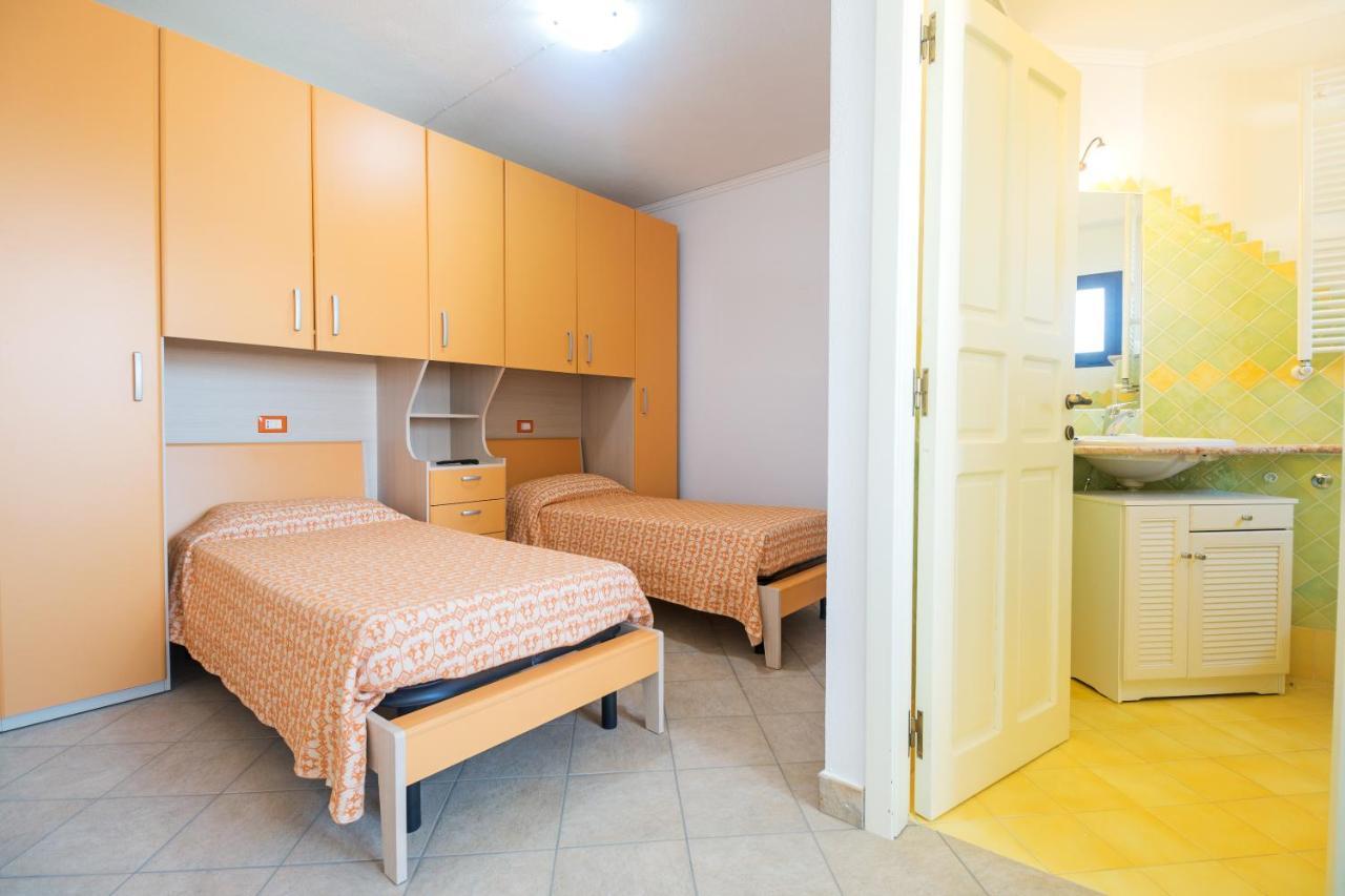 Melalidone Hotel Orosei Eksteriør billede